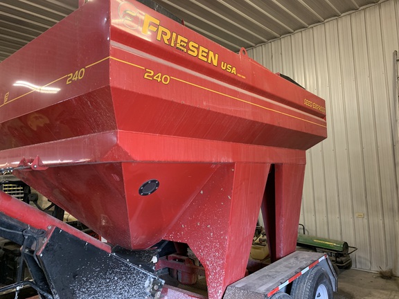 2003 Friesen 240 Tender