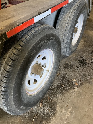 2003 Friesen 240 Tender