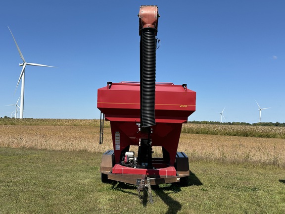 2003 Friesen 240 Tender