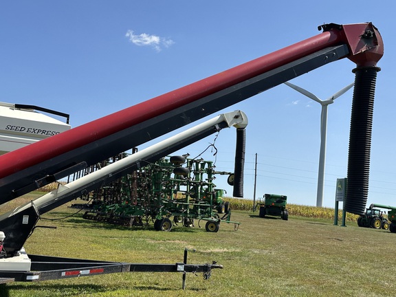 2003 Friesen 240 Tender