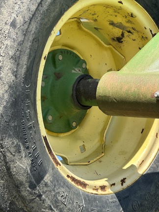 2005 John Deere 2210 Field Cultivator