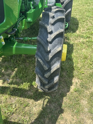 2022 John Deere 5065E Tractor