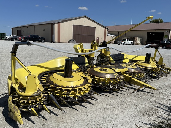2018 John Deere 770 Header Forage