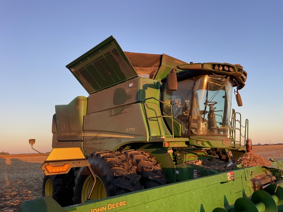 2024 John Deere S770 Combine