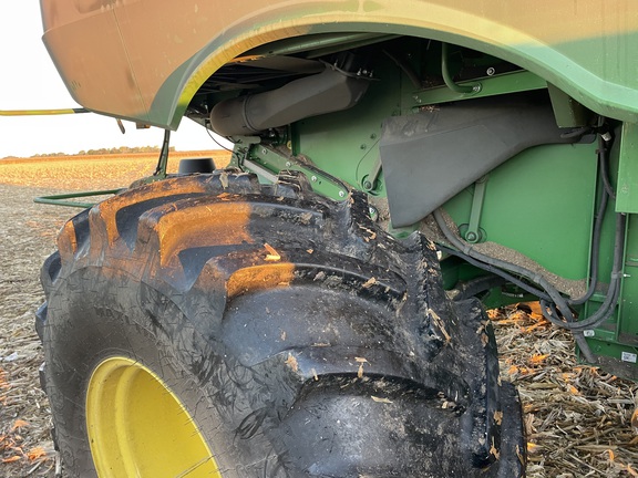 2024 John Deere S770 Combine