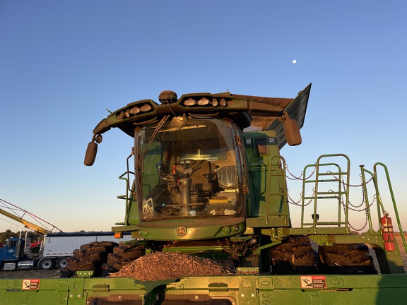 2024 John Deere S770 Combine