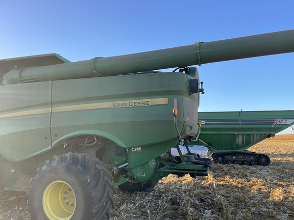 2024 John Deere S780 Combine
