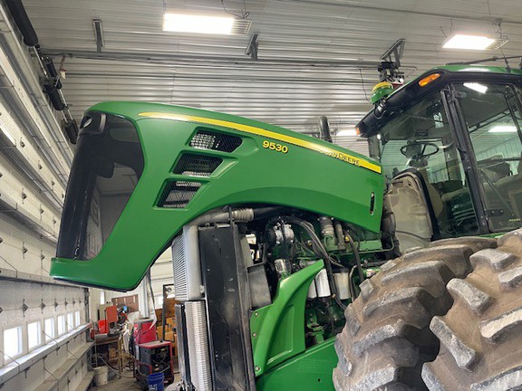 2008 John Deere 9530 Tractor 4WD