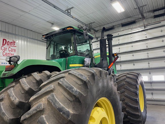 2008 John Deere 9530 Tractor 4WD