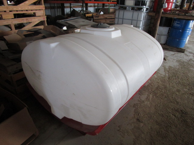 2022 Misc 400 gallon liquid tank with mounts (2150 planter) Planter Attachment
