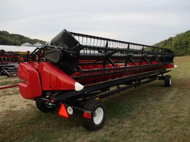 2023 Case IH 3020 FLEX HEAD Header Combine