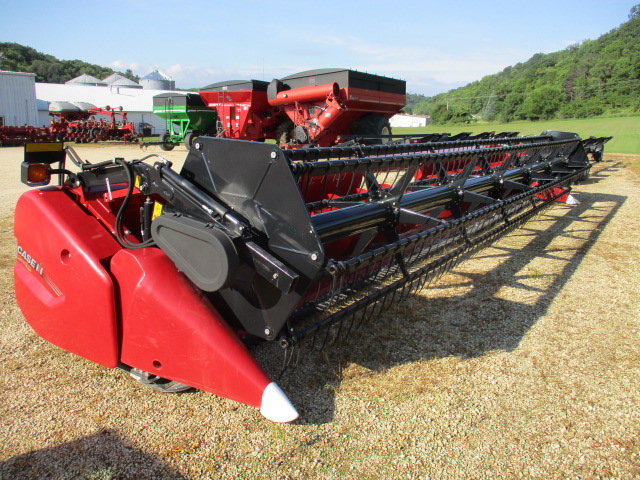 2023 Case IH 3020 FLEX HEAD Header Combine