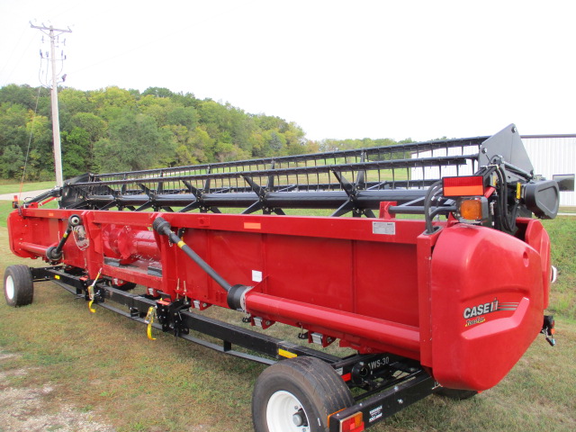 2023 Case IH 3020 FLEX HEAD Header Combine