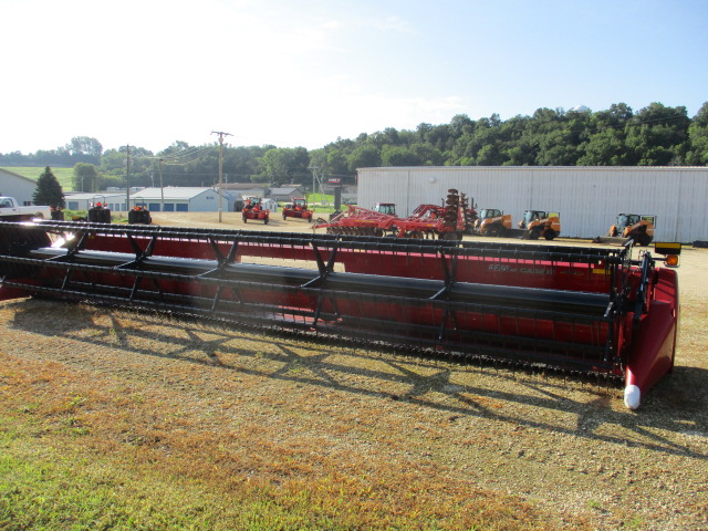 2023 Case IH 3020 FLEX HEAD Header Combine