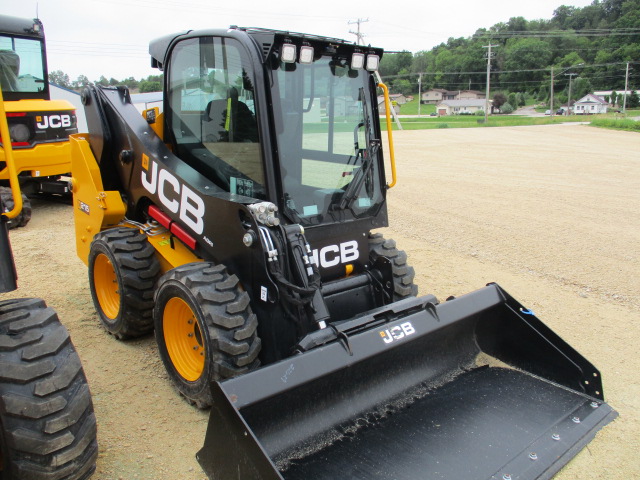 2024 JCB 215 Skid Steer Loader