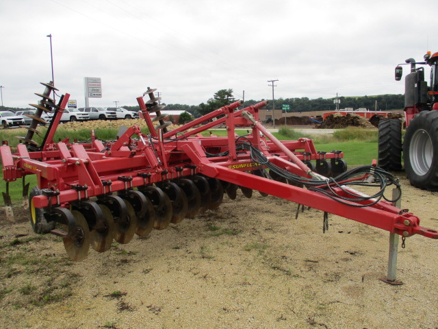 2010 Sunflower 4511-15 Ripper