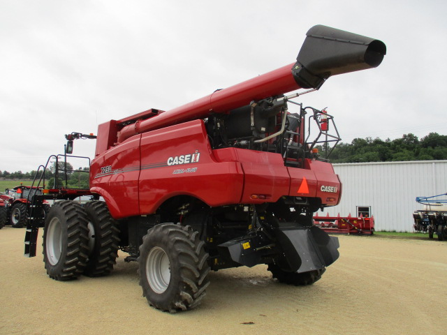 2022 Case IH 7250 Combine