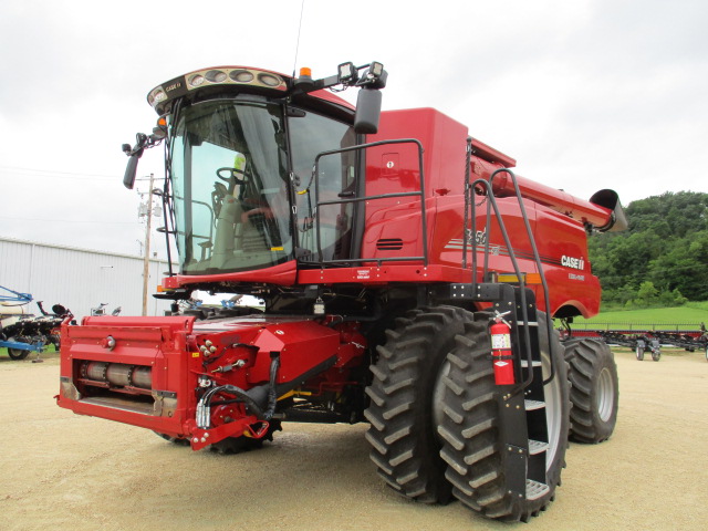 2022 Case IH 7250 Combine