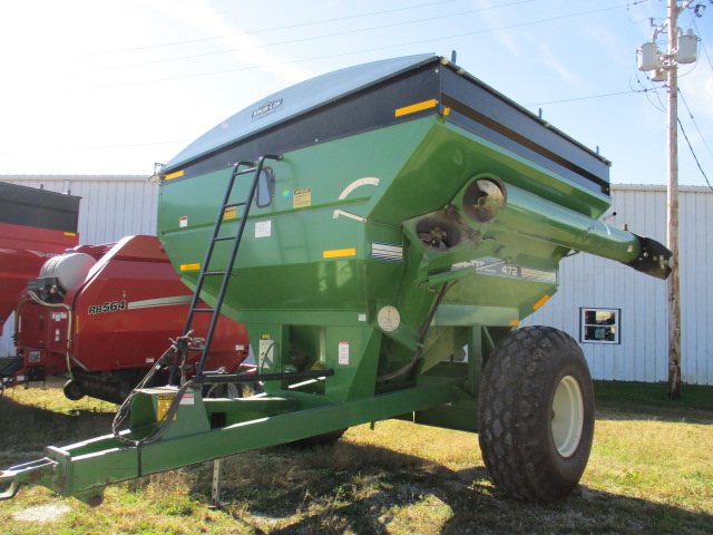 Brent 472 Grain Cart