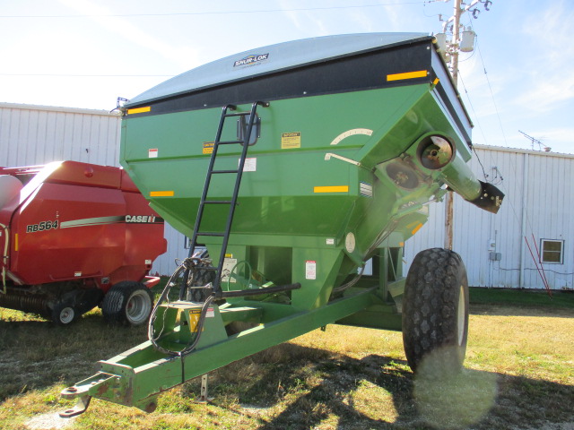 Brent 472 Grain Cart