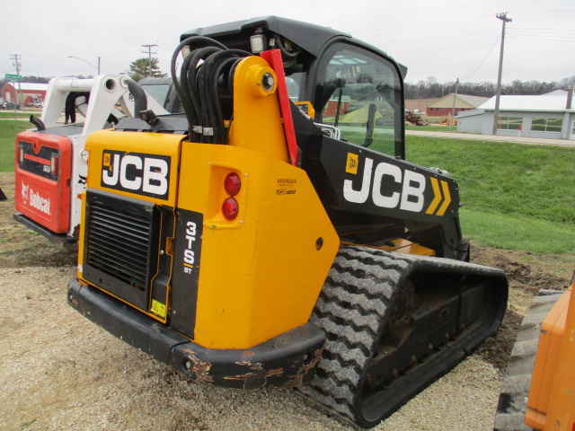 2022 JCB 3TS-8T Compact Track Loader