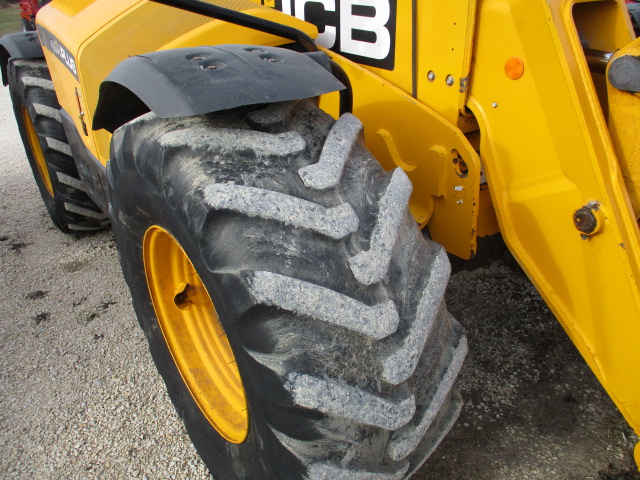 2021 JCB 542-70 Agri Plus TeleHandler