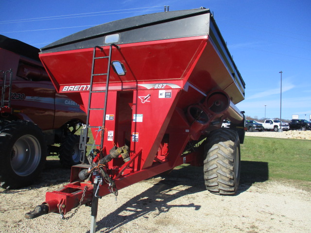 2010 Brent 882 Grain Cart