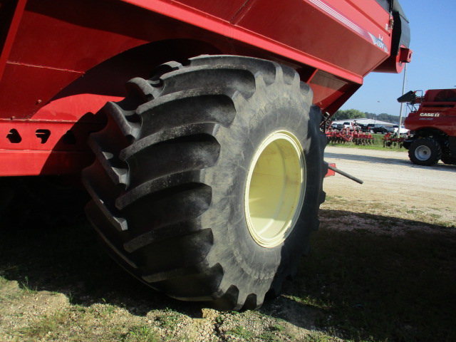 2008 Brent 1394 Grain Cart