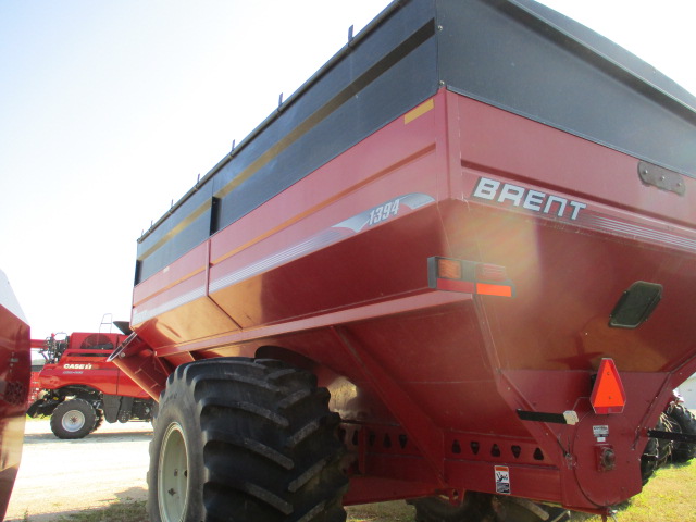 2008 Brent 1394 Grain Cart