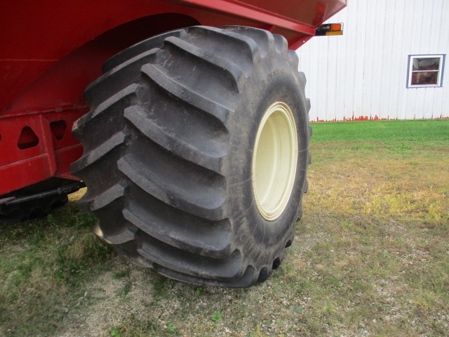 2008 Brent 1394 Grain Cart