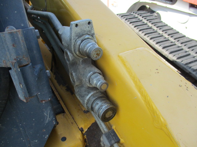 2012 Gehl V270 Skid Steer Loader