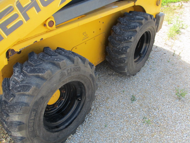 2012 Gehl V270 Skid Steer Loader
