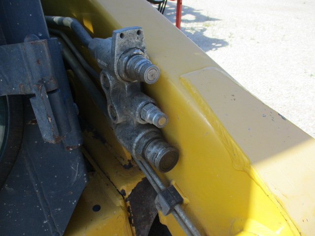 2012 Gehl V270 Skid Steer Loader