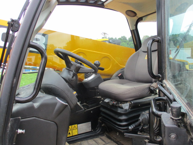 2017 JCB 541-70 Agri-Plus TeleHandler