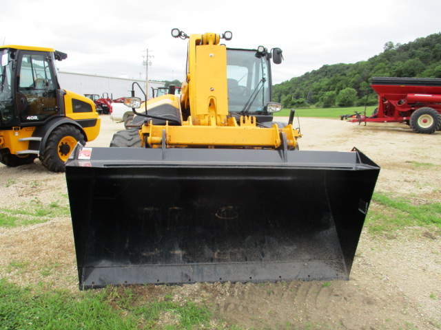 2017 JCB 541-70 Agri-Plus TeleHandler