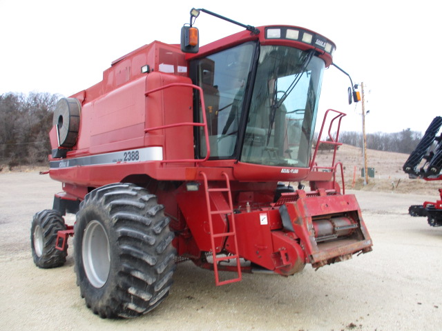 2003 Case IH 2388 Combine
