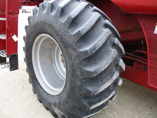 2003 Case IH 2388 Combine