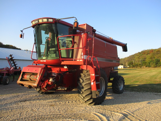 2003 Case IH 2388 Combine
