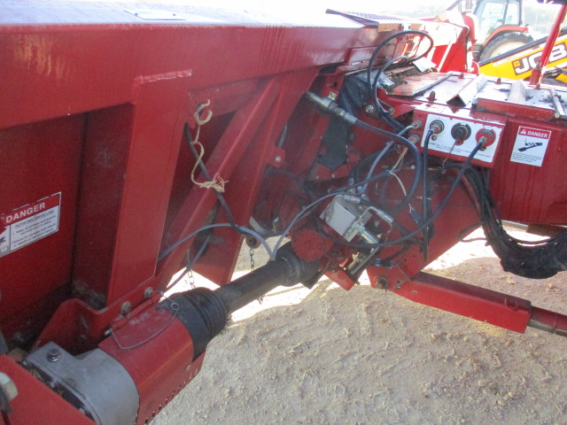 2003 Case IH 2388 Combine
