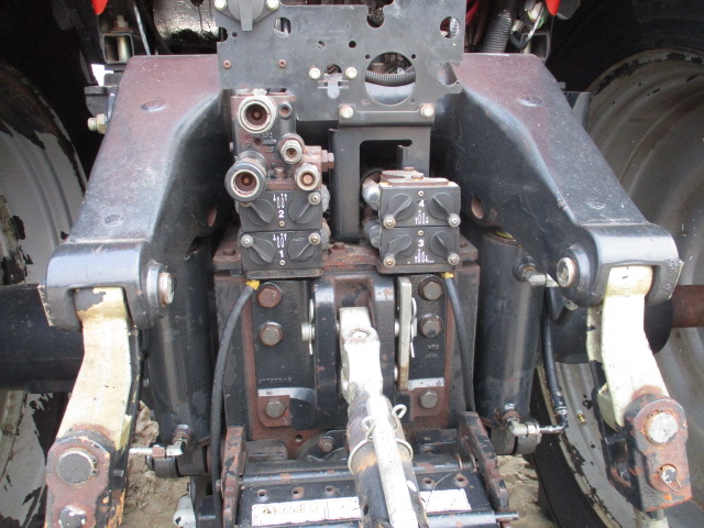 2009 Case IH Magnum 245 Tractor