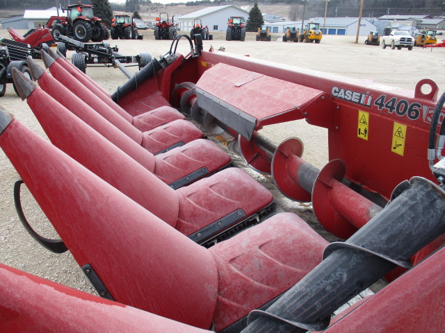 2014 Case IH 4406 Header Corn Head