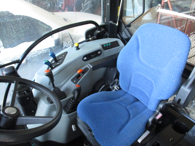 2020 New Holland Workmaster 105 Tractor