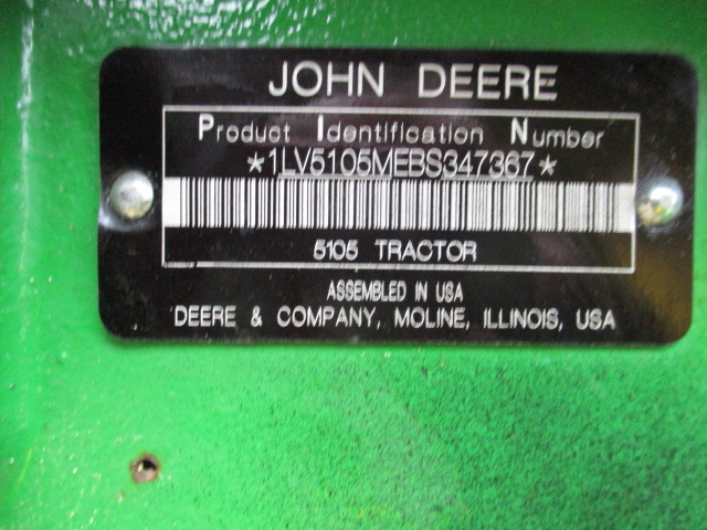 2011 John Deere 5105M Tractor