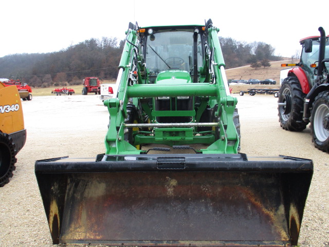 2011 John Deere 5105M Tractor