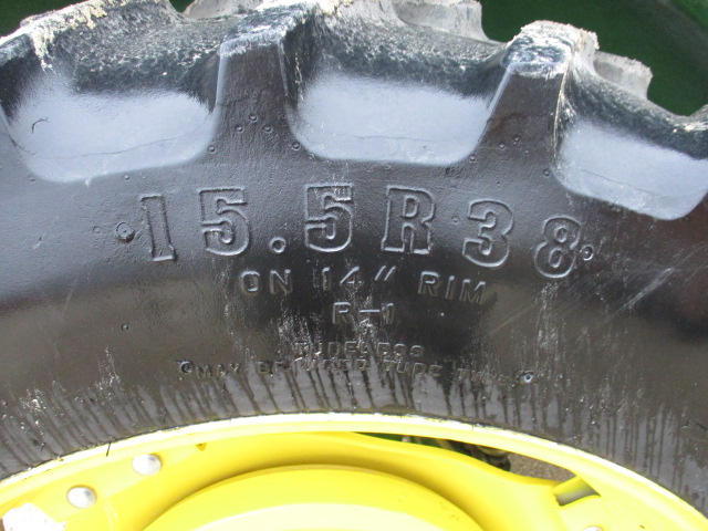 2011 John Deere 5105M Tractor