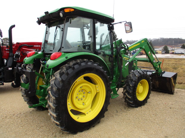 2011 John Deere 5105M Tractor