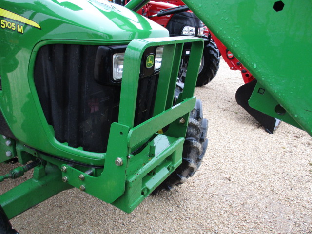 2011 John Deere 5105M Tractor