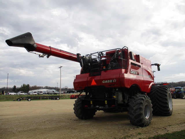 2022 Case IH 8250 Combine