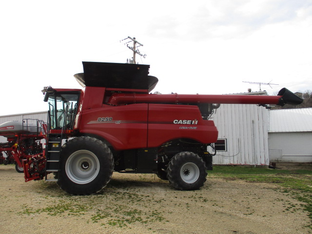 2024 Case IH 8250 Combine