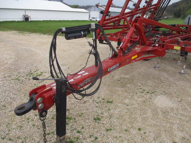 2017 Case IH Tigermate 255 Field Cultivator